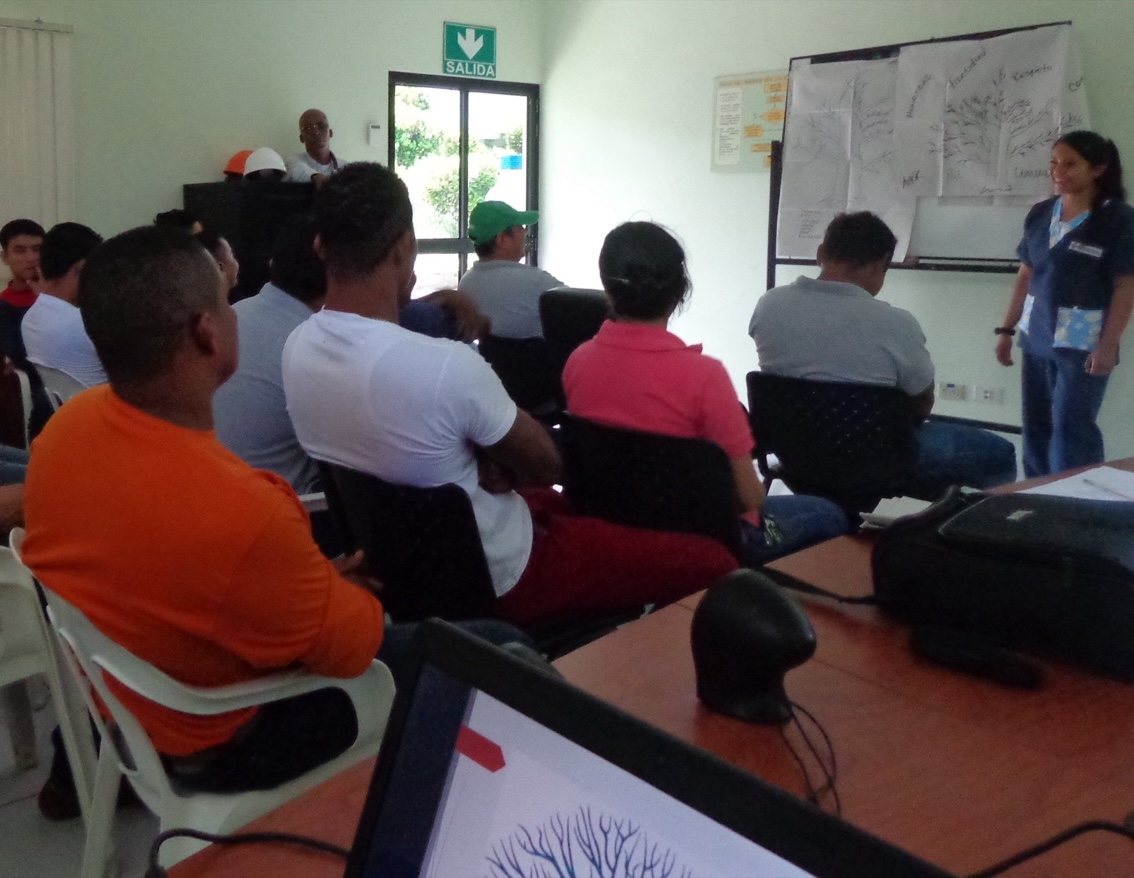 Charla de prevención en salud dictada por RedCorazoncito S.A. al personal de una empresa